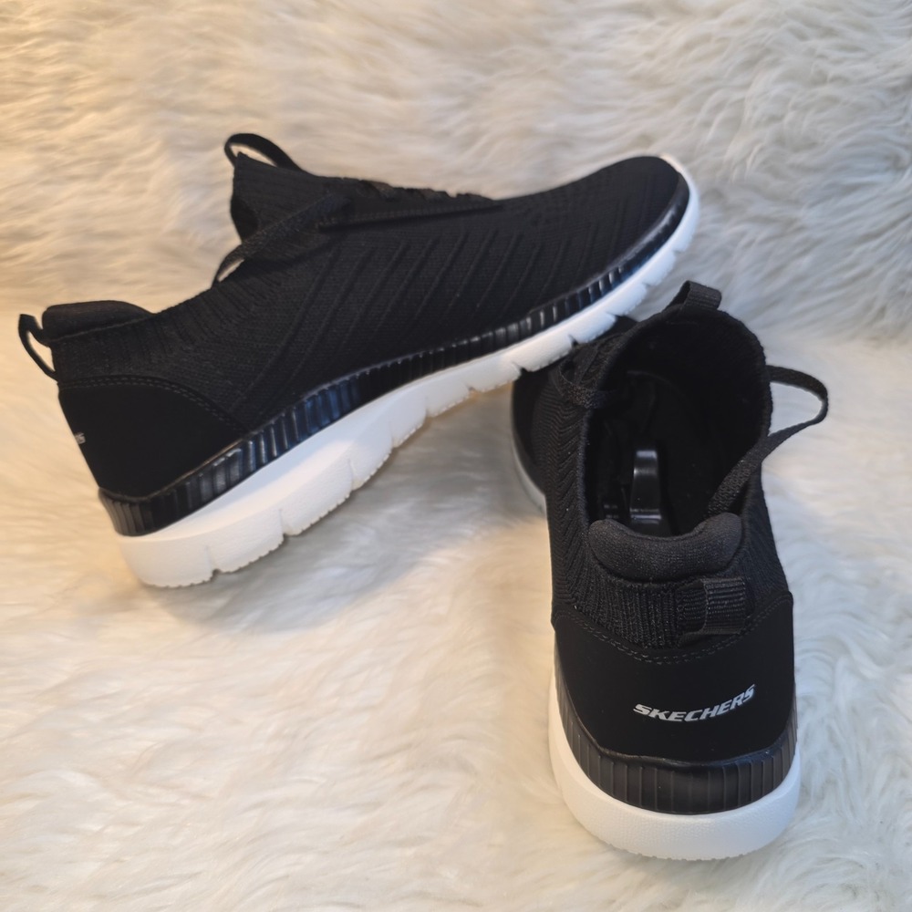 Skechers Bountiful Sneakers – Women's Size 10 — Black/White 56124 BKW - Picture 4 of 8